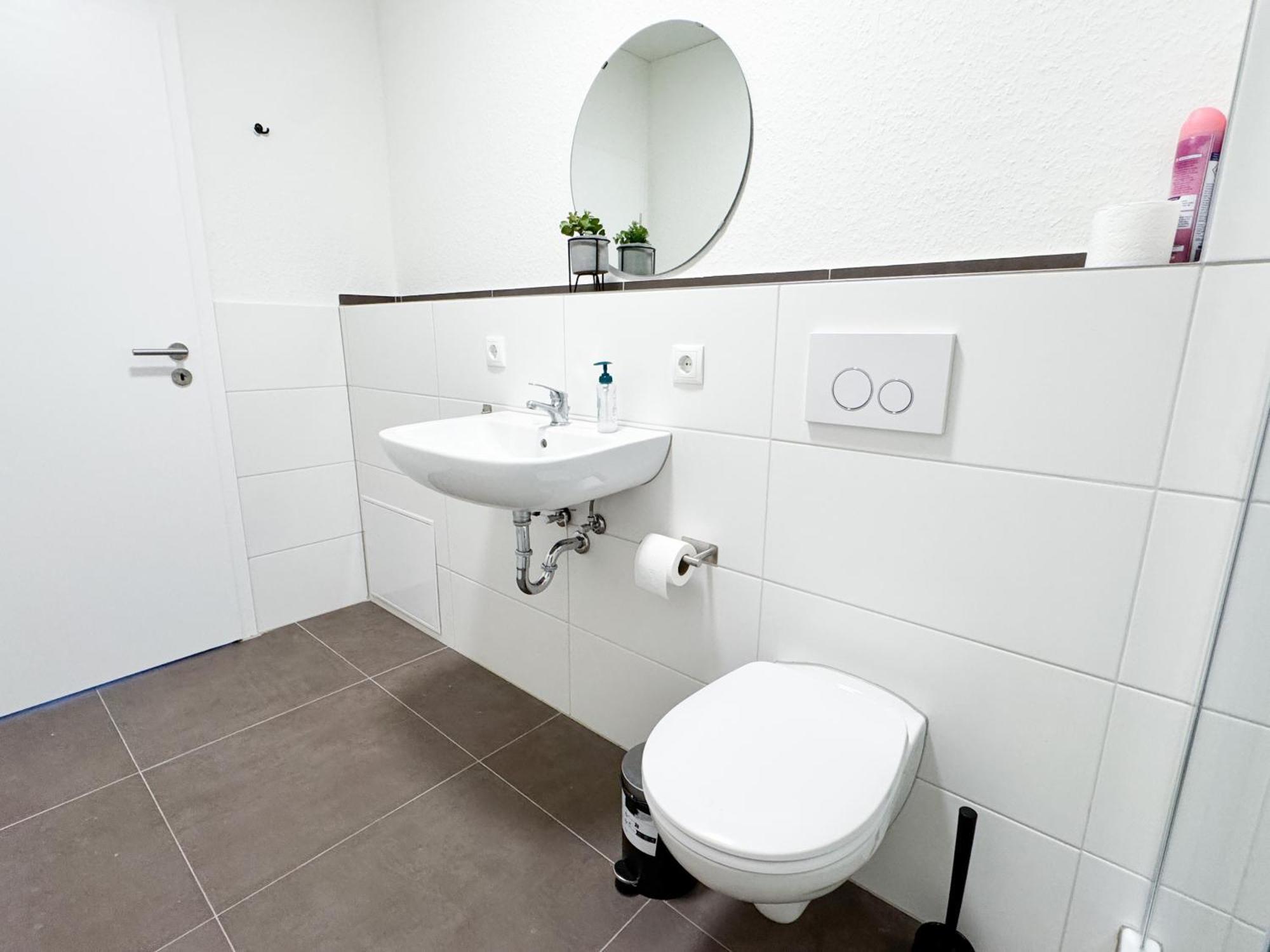 Modern Living Studios Karlsbad Exterior photo